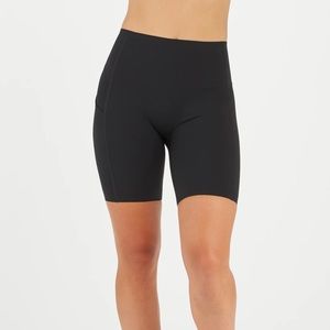 Spanx Every.Wear Icon Bike Short w/ Pocket 7”